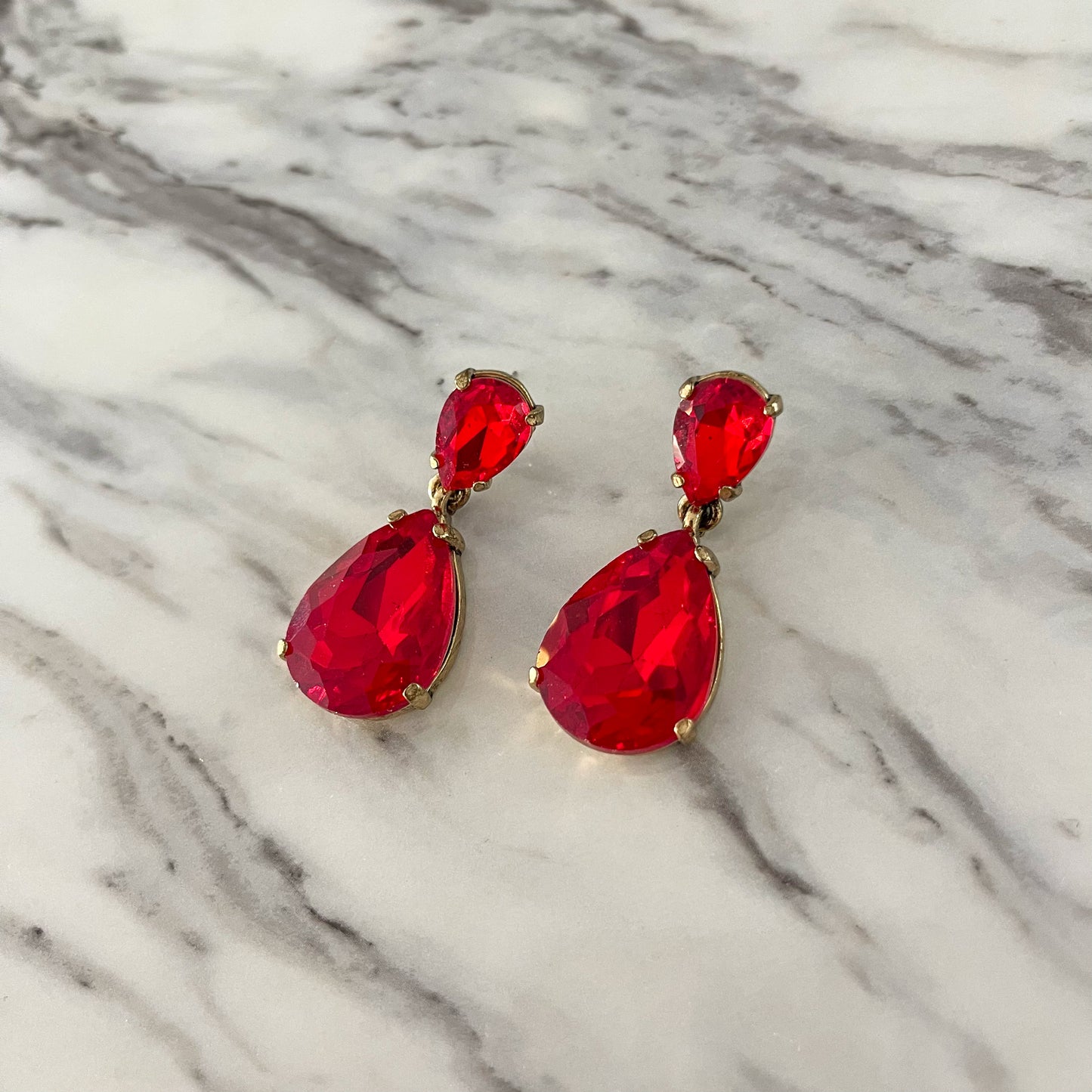 Trendy rojo
