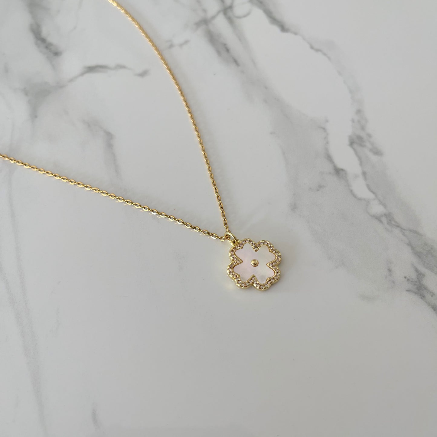 Collar Trébol
