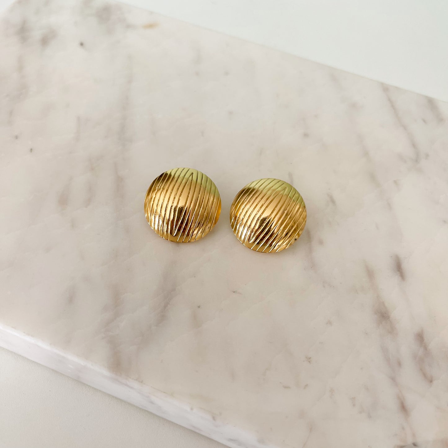 Aretes Natalia Dorados