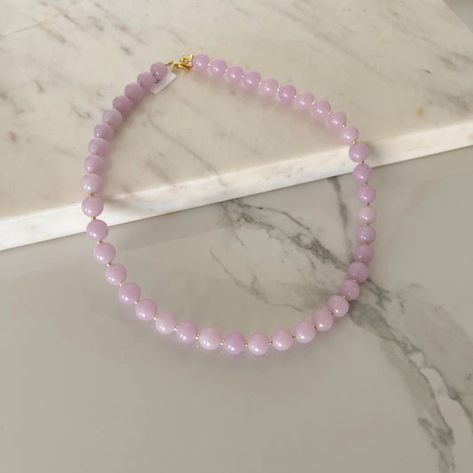 Choker Lily