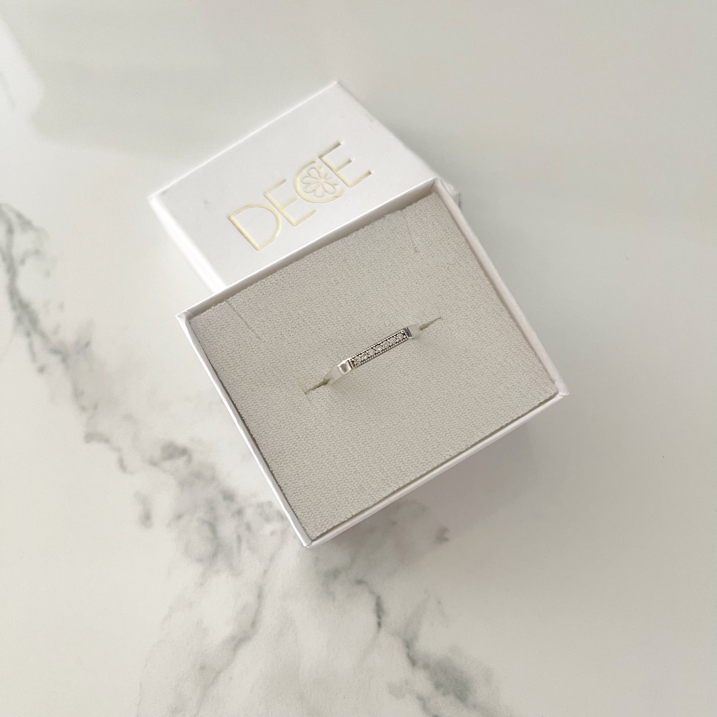 Anillo Mía