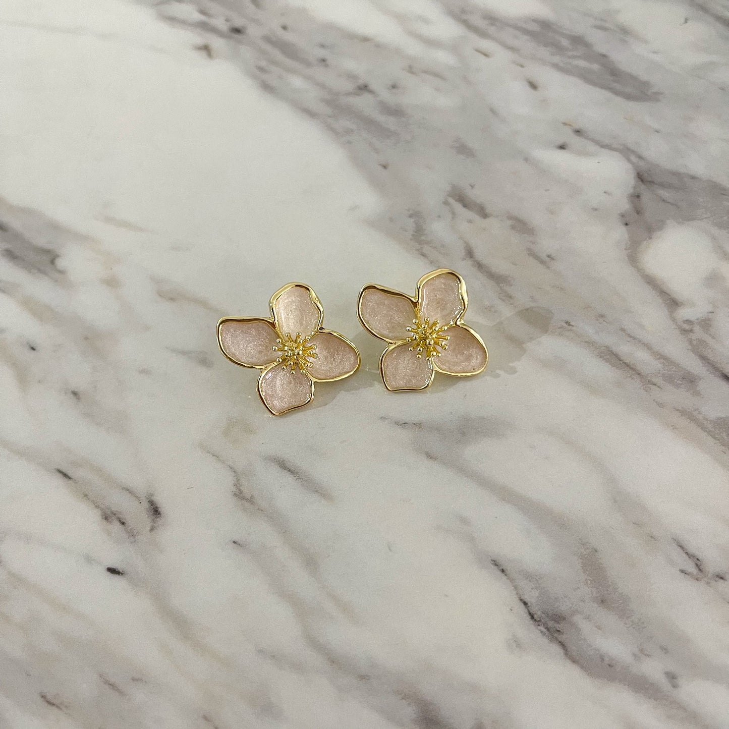 Aretes flor