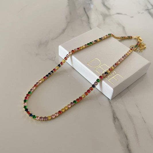 Collar dorado brillos