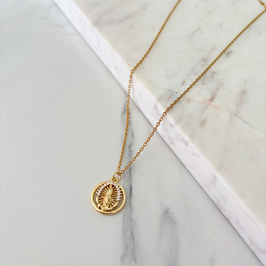 Collar Virgen de Guadalupe Zirconias