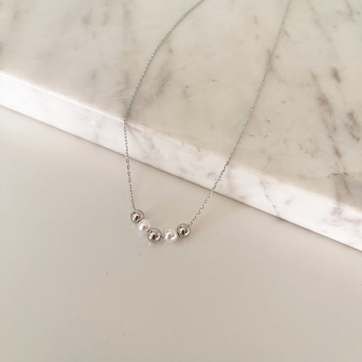 Collar Perla plateado