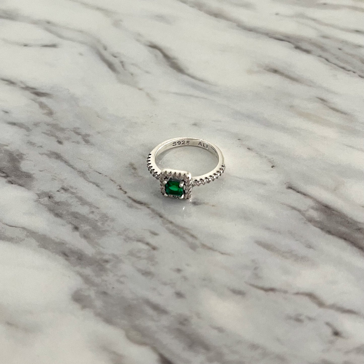Anillo Alice