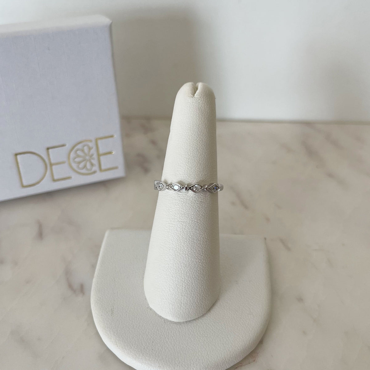 Anillo Amanda